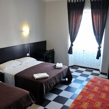 Blue Rain Guest House Roma Phòng bức ảnh